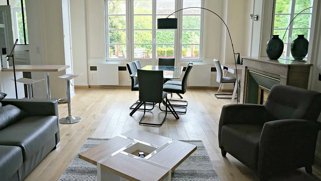 Little Suite - Colas Lille