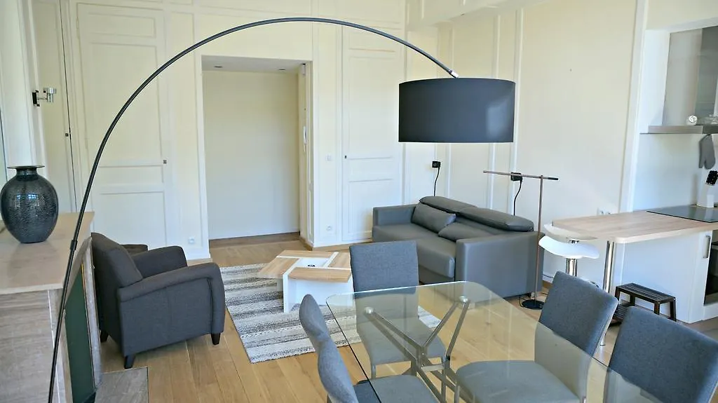 Little Suite - Colas Lille